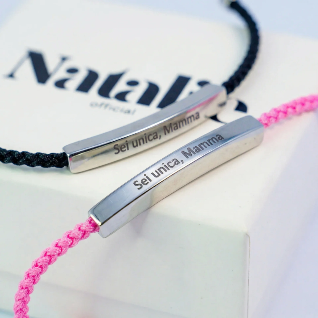 Bracelet with Engraving "You're one of a kind, Mom"
